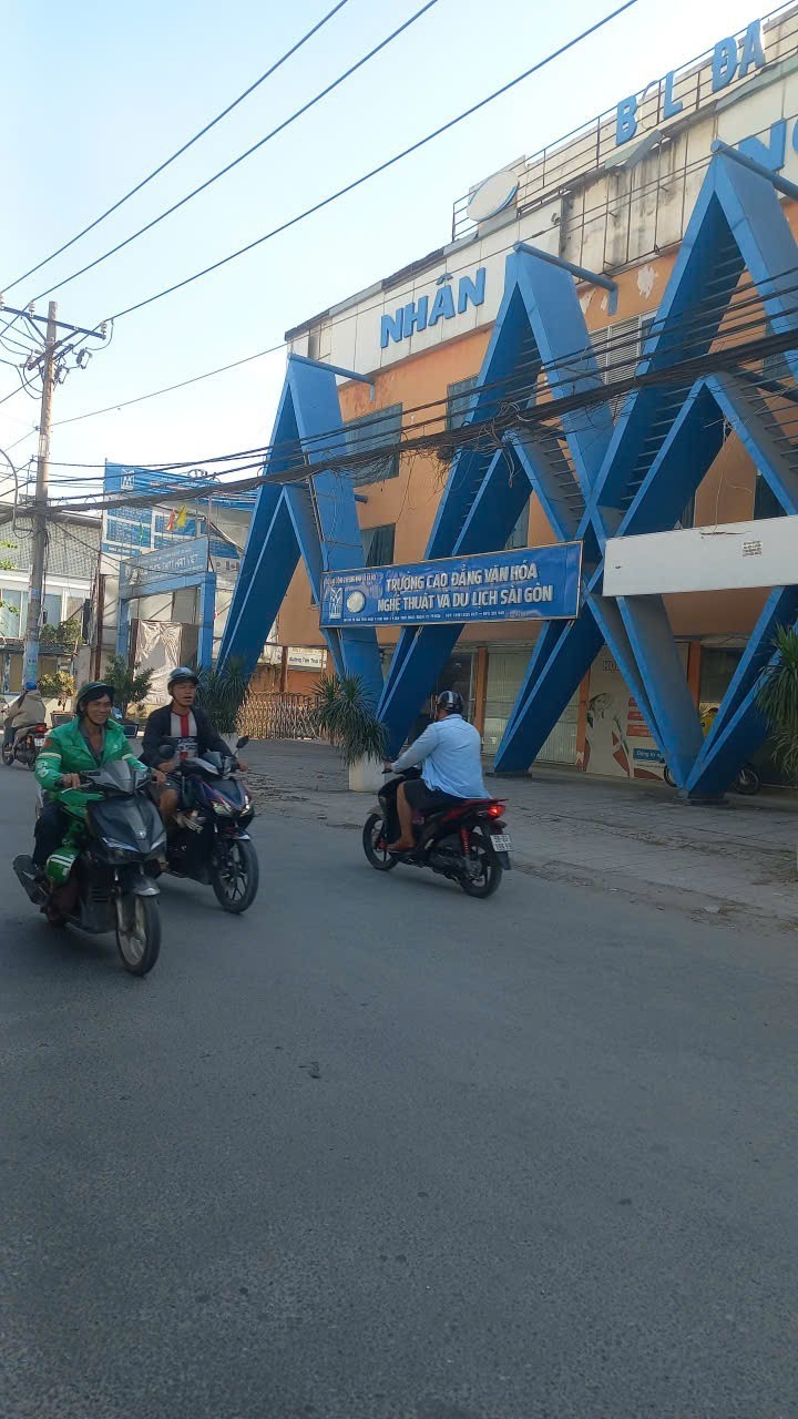 BÁN QUỸ ĐẤT GIÁO DỤC 5.000M2 QUẬN 12 – ĐANG VẬN HÀNH – THU NHẬP KHỦNG 2