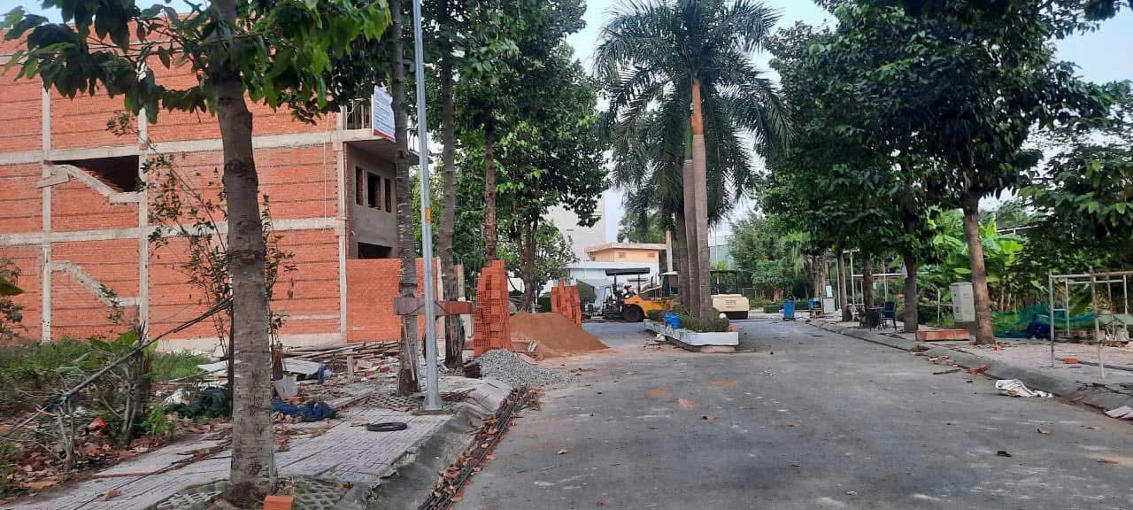 Cần bán Đất Phường Phú Hữu, Quận 9, Diện tích 101m², Giá 7.1 Tỷ 3