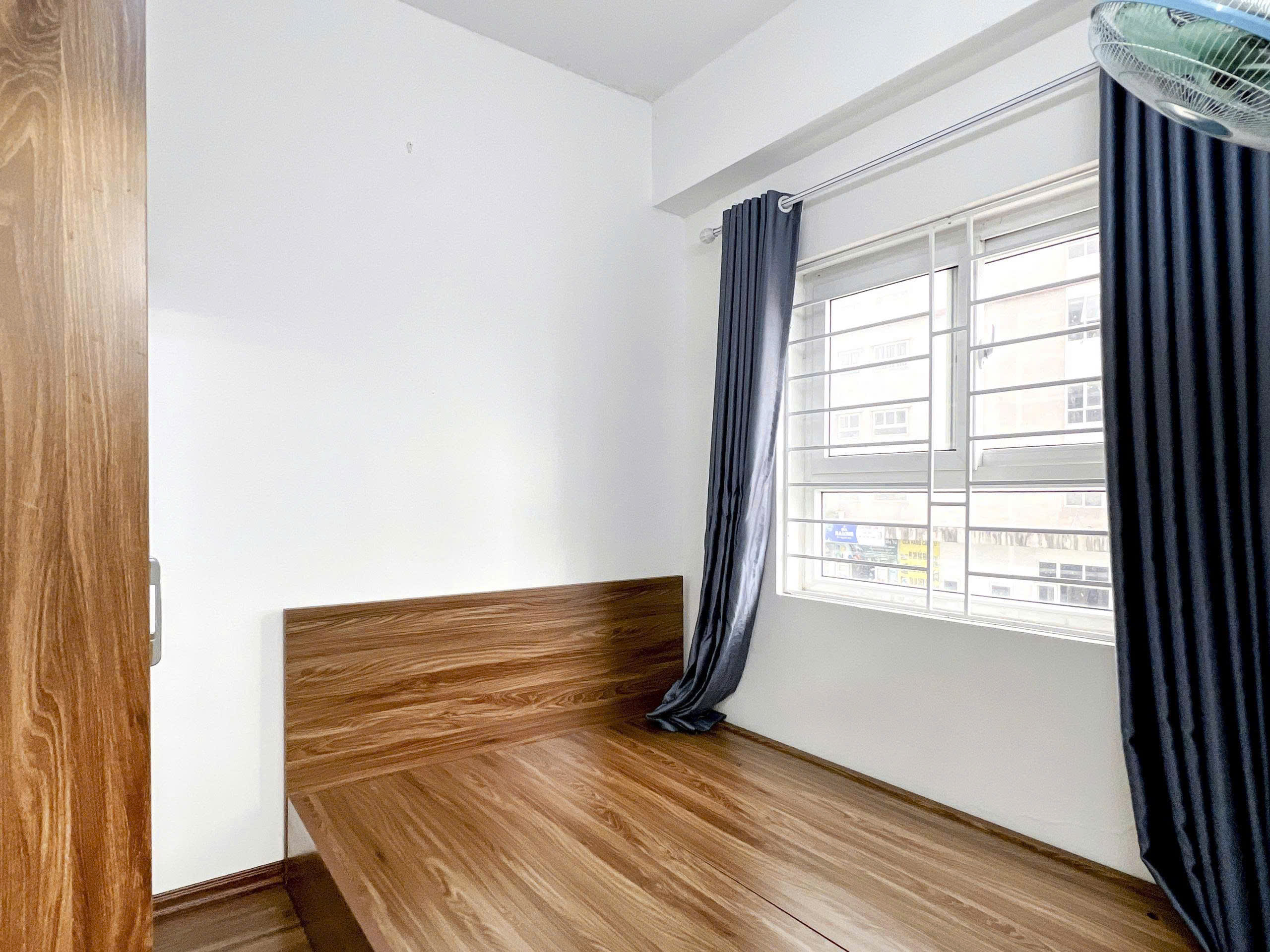 Cần tiền bán gấp căn hộ chung cư 2PN giá rẻ nhất Thanh Hà 5