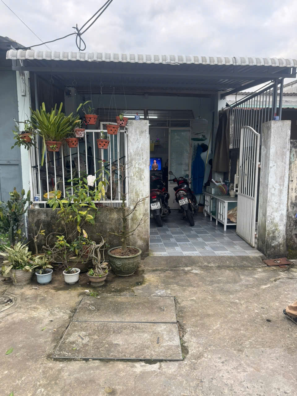 Cần bán Nhà ở nhà hẻ đường Huyền Trân Công Chúa, Phường Hòa Hải, Diện tích 103m², Giá Thương lượng 12