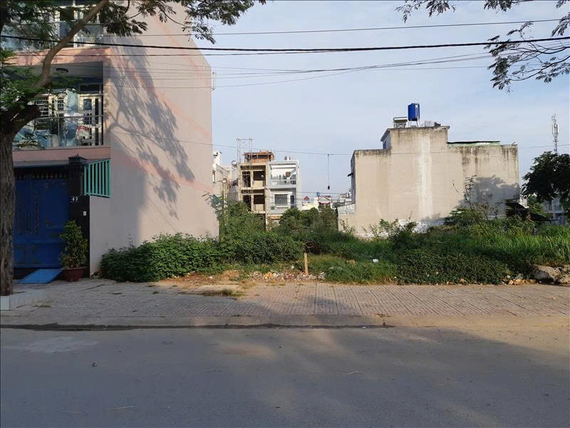 BÁN ĐẤT HOÀ LẠC VIEW HỒ TÂN XÃ ĐƯỜNG RỘNG Ô TÔ TRÁNH Ở SƯỚNG KD TỐT, ĐỐI DIỆN ĐHFPT, ĐHQG 3