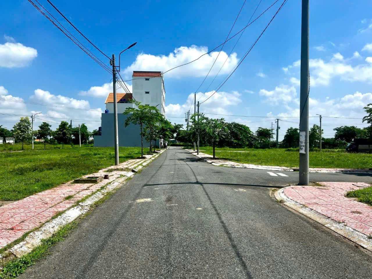 Bán nền thổ cư KDC 1B, đường Chu Văn An , thị trấn Cần Đước dt 92,2 m2 đường nhựa 5m giá 980 triệu 3