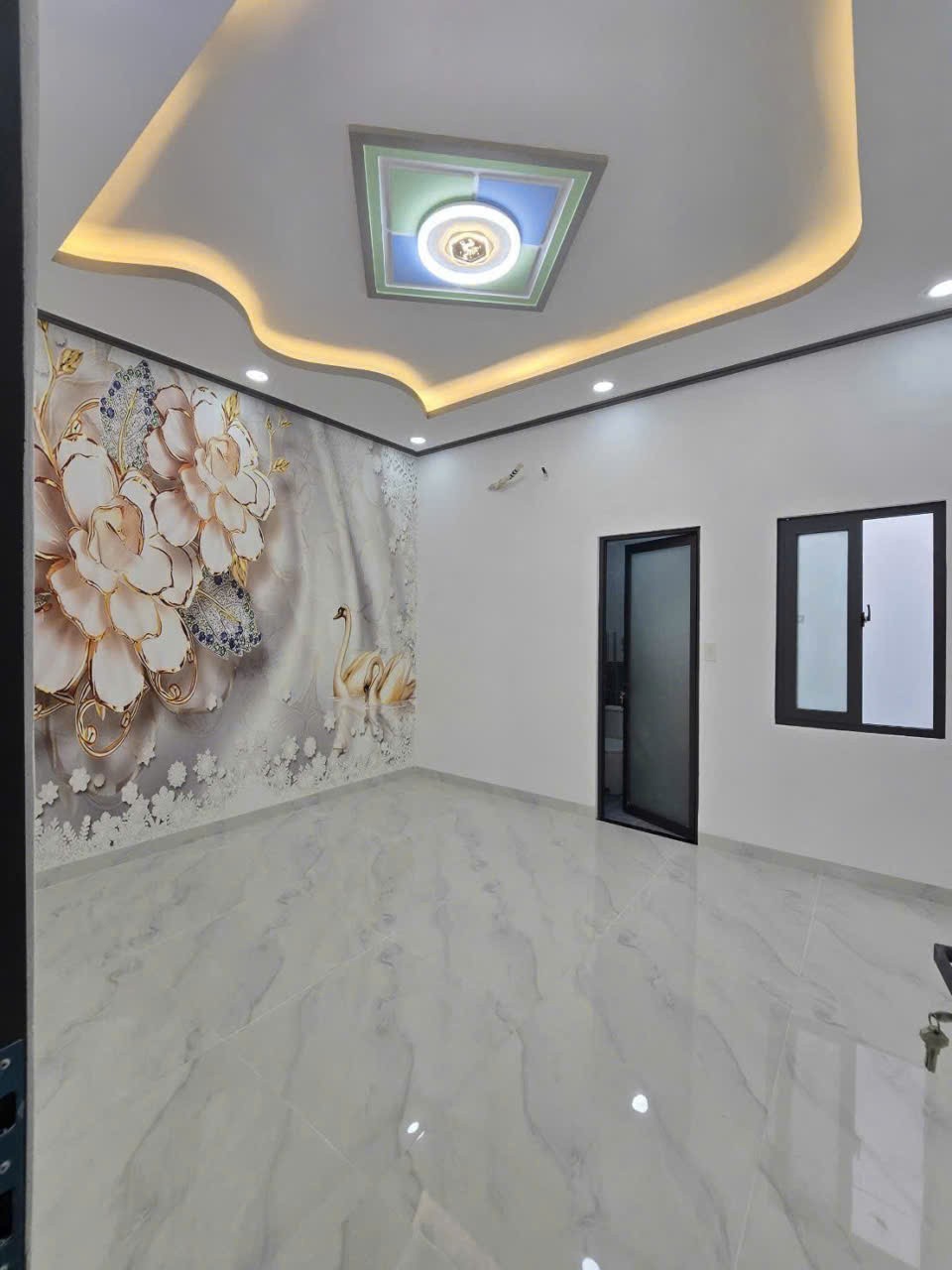 Bán nhà mới xây trong KDC Hoàng Phúc , xã Long Khê dt 81m2 , 2 lầu , 3pn , 3wc giá 3,28 tỷ 4