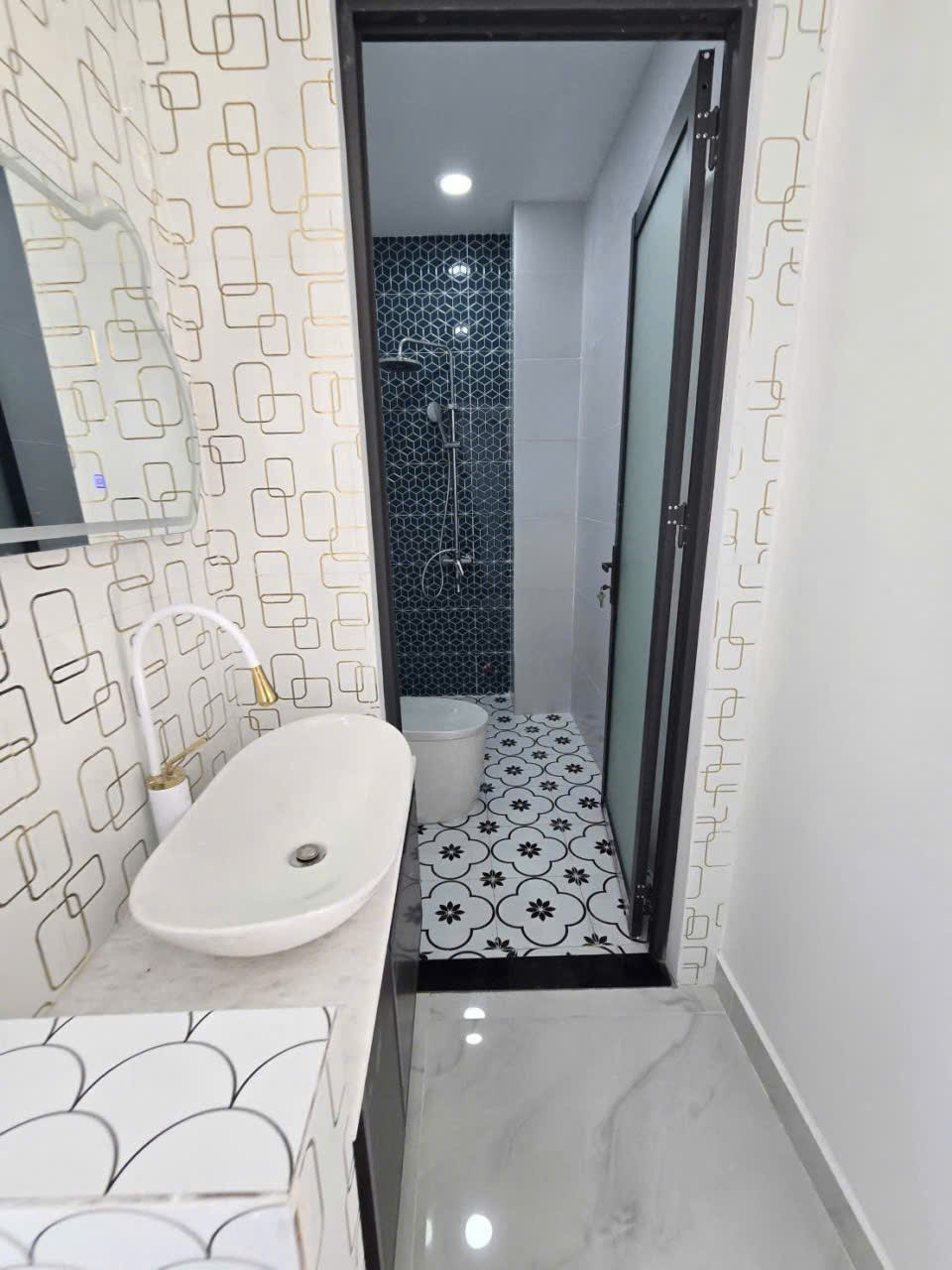 Bán nhà mới xây trong KDC Hoàng Phúc , xã Long Khê dt 81m2 , 2 lầu , 3pn , 3wc giá 3,28 tỷ 13