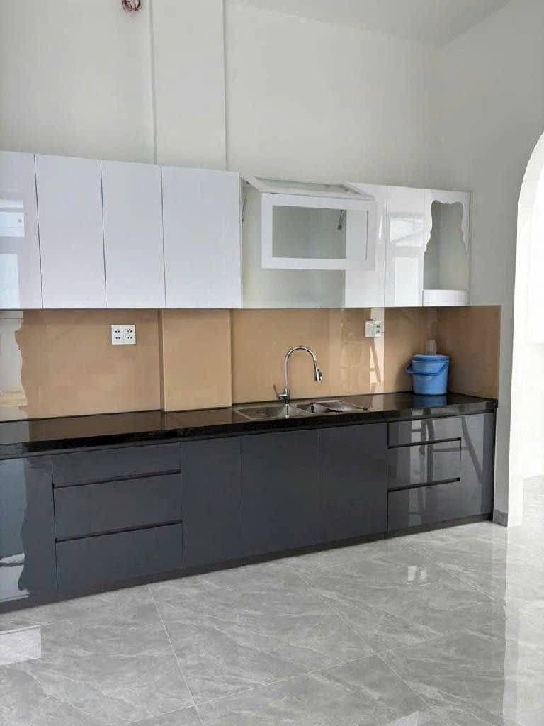 NHÀ BÁN 4 LẦU SÁT MẶT TIỀN - ÔTÔ NGỦ NHÀLÃ XUÂN OAI - TĂNG NHƠN PHÚ A - Q9 3