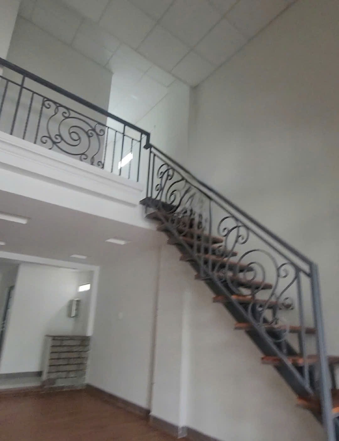 CHỦ NGỘP BÁN  NHÀ DT KHỦNG  140M2NGAY GA METRO-  NGÃ 4 BÌNH THÁI - P TRƯỜNG THỌ 2