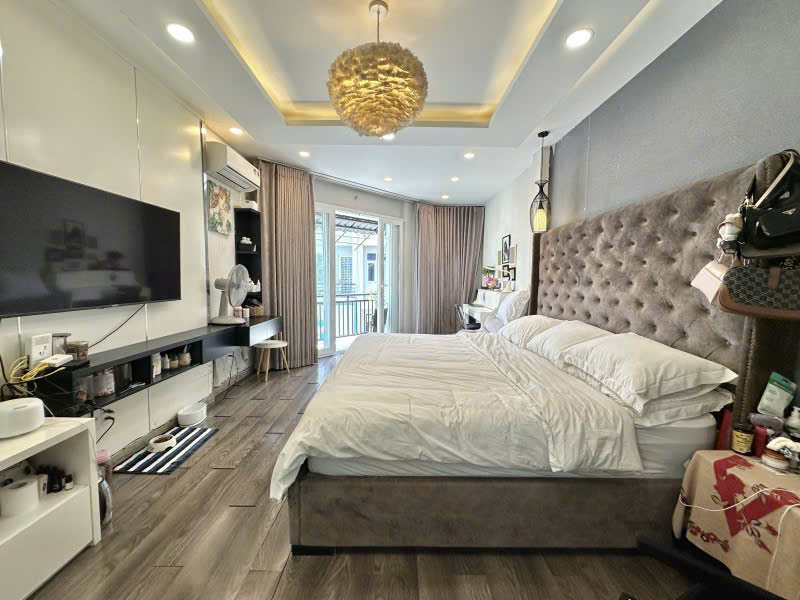 Cần bán Nhà mặt tiền Phường 2, Phú Nhuận, Diện tích 60m², Giá 27 Tỷ 8