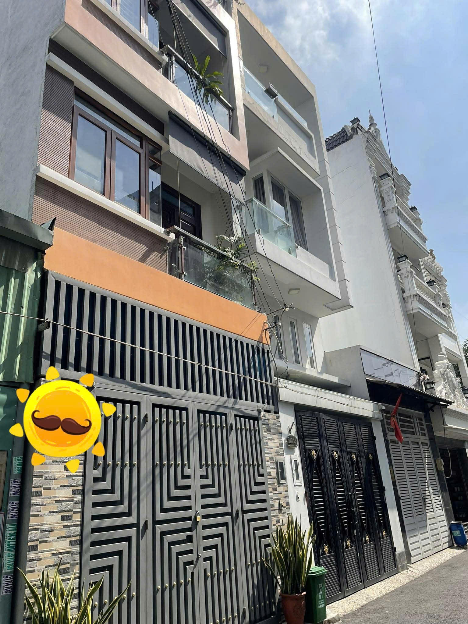 NHÀ 4 TẦNG - KHU CAO CẤP - ÔTÔ ĐẬU CỬAHOÀNG DIỆU 2 - LINH CHIỂU