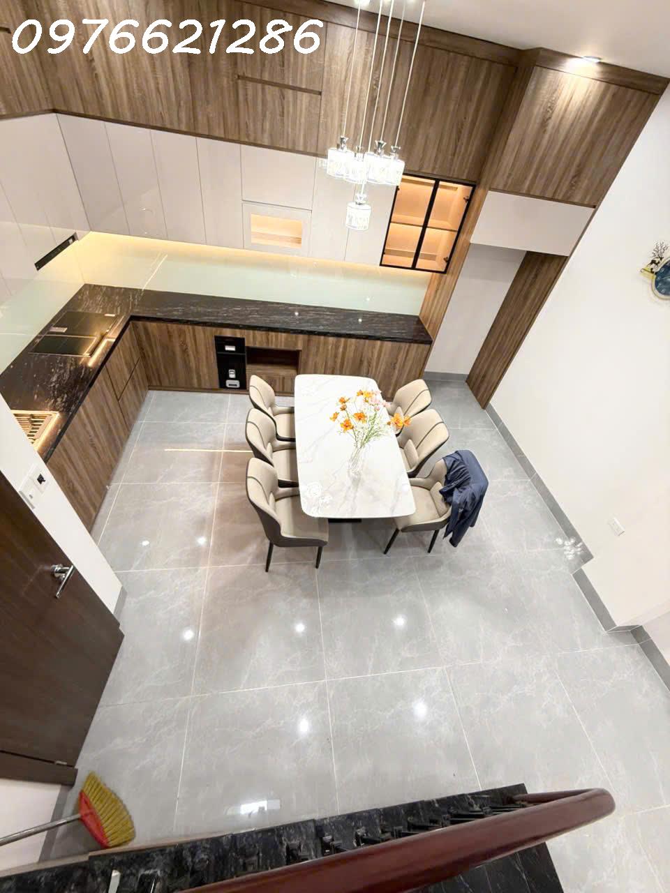 Bán nhà NGỌC LÂM-DT: 50m2 – FULL ĐỒ – TRUNG TÂM LONG BIÊN – GIÁ 12.X TỶ (x tiểu học) 2