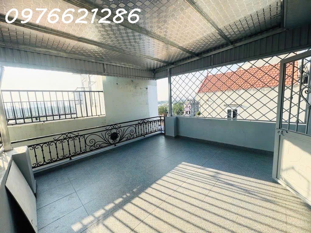 Bán nhà 5 Tầng rẻ nhất PHÚC LỢI  — 33m² - MT 4.5m — 5 Tầng — Giá: 5,6x tỷ gần trường TH Lê quý đôn 4