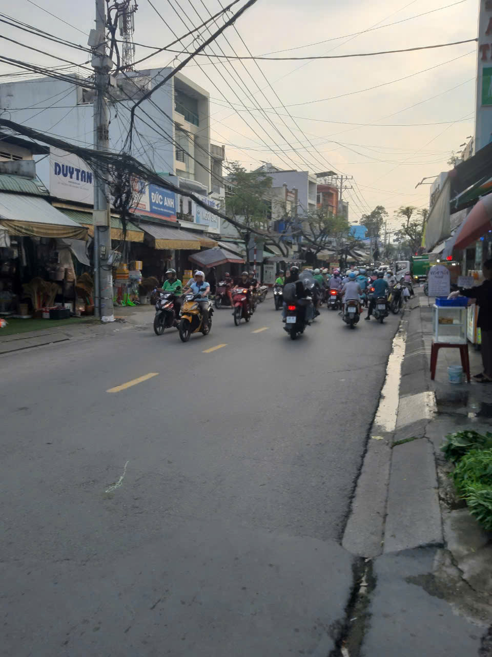 XƯỞNG "CHÂN DÀI" NGANG 14M - 1/ NGUYỄN VĂN QUÁ - GIÁ CHỐT CỨNG 25 TỶ 5