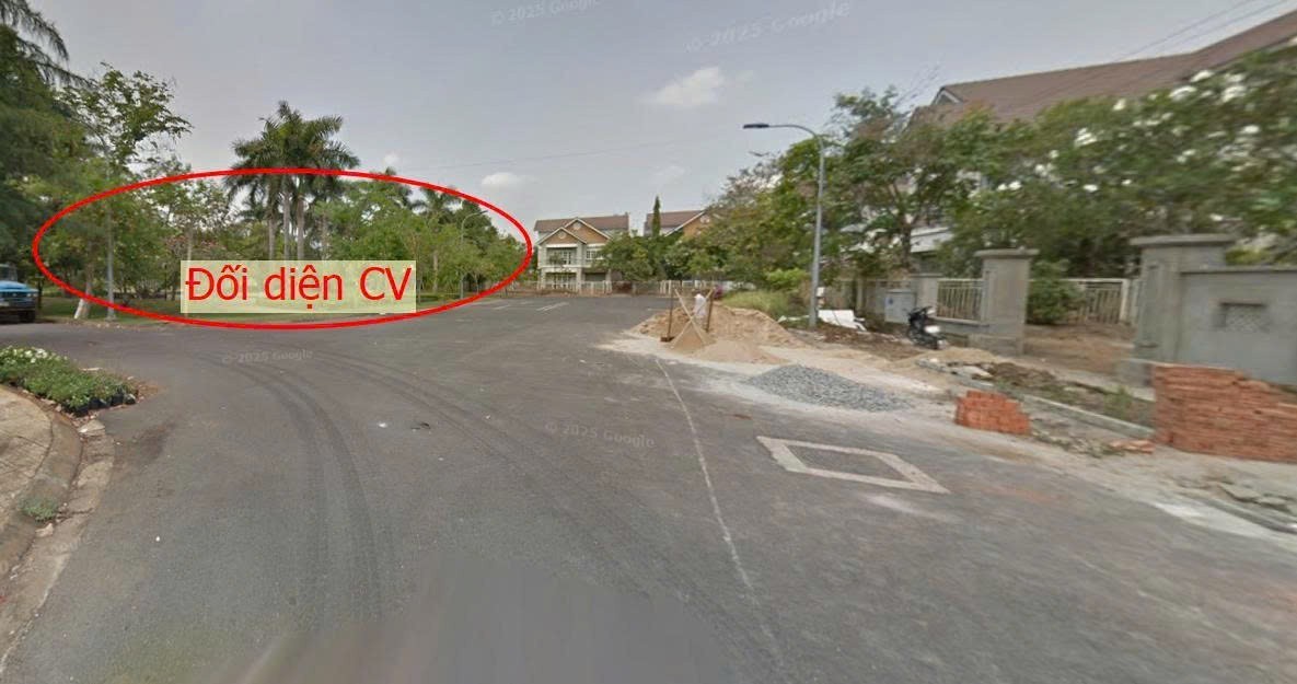 Biệt thự đơn lập 3 tầng View hồ View CV KĐT Đông Tăng Long - 420m2  rẻ 15 tỷ 2