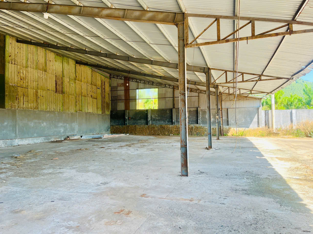 Cho thuê Kho - Nhà xưởng đường Trường Chinh, Phường Chi Lăng, Diện tích 10000m² 3