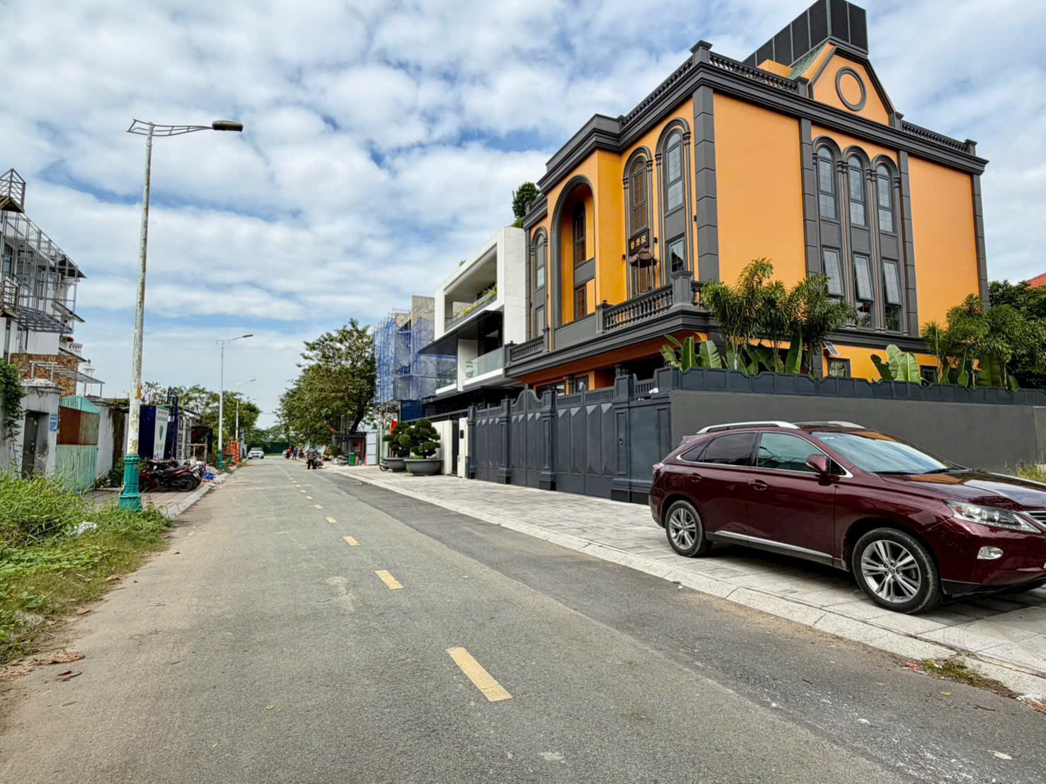 Cần bán Biệt thự Phường Thủ Thiêm, Quận 2, Diện tích 351m², Giá 62 Tỷ 6