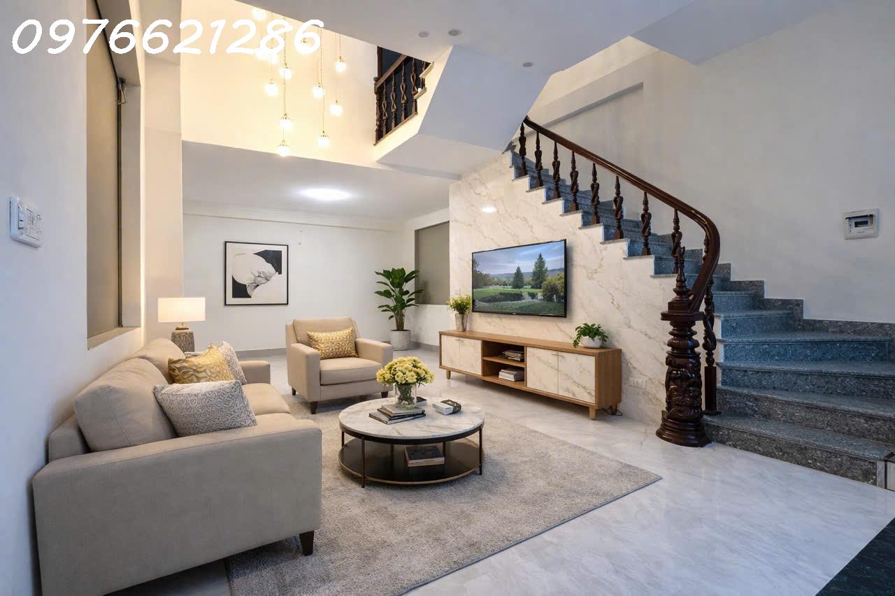 Bán nhà lô góc Việt Hưng – 65m² – 4 tầng – ngõ ô tô – giá 16,x tỷ – gần phố – sổ đỏ vuông – gara ô