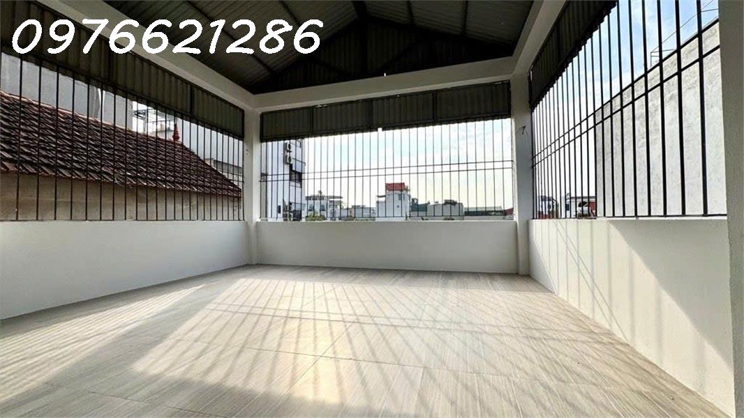 Bán nhà lô góc Việt Hưng – 65m² – 4 tầng – ngõ ô tô – giá 16,x tỷ – gần phố – sổ đỏ vuông – gara ô 3