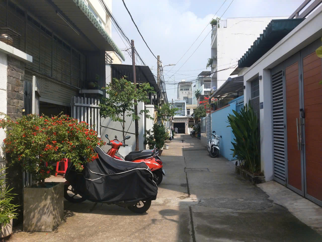 ĐẤT HẺM 14 ĐƯỜNG 359 ĐỖ XUÂN HỢP 3