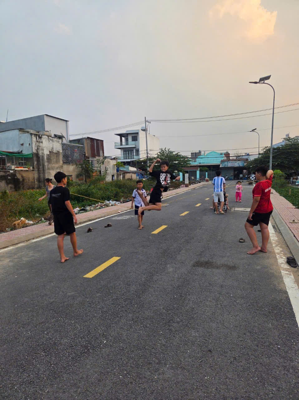 Bán nền thổ cư hẻm đường nhựa // Võ Văn Vân , xã Vĩnh Lộc B dt 84m2 giá 3,7 tỷ 2