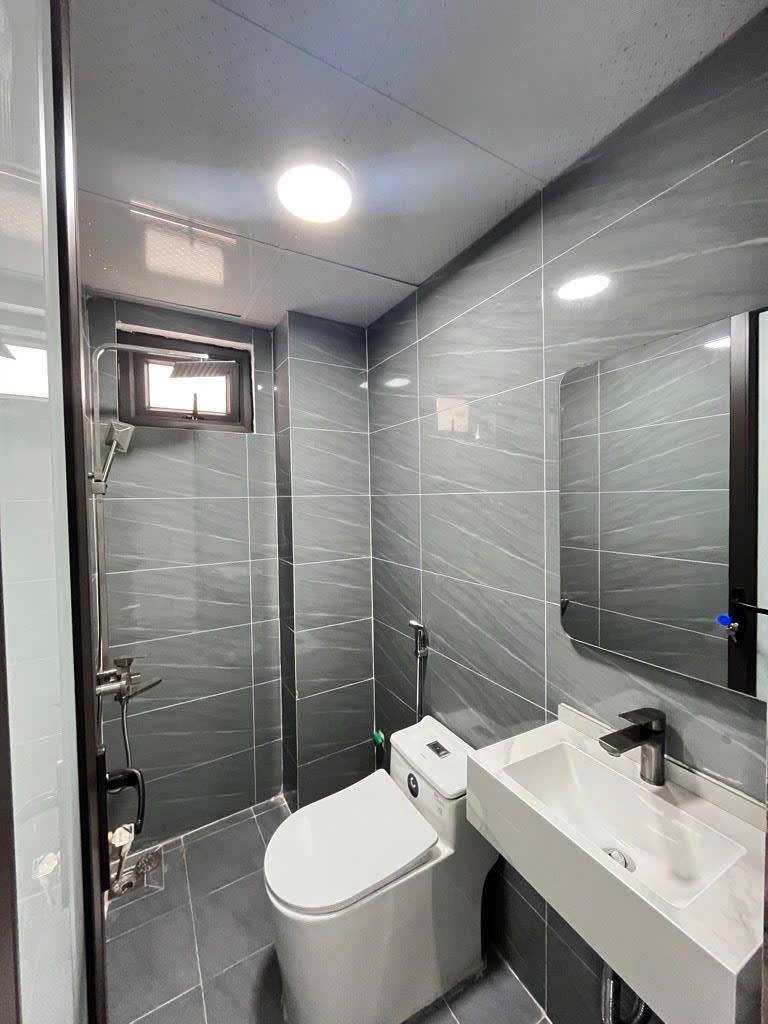 HÀ TRÌ 5 TÂNG FULL NỘI THẤT-8 TỶ 3