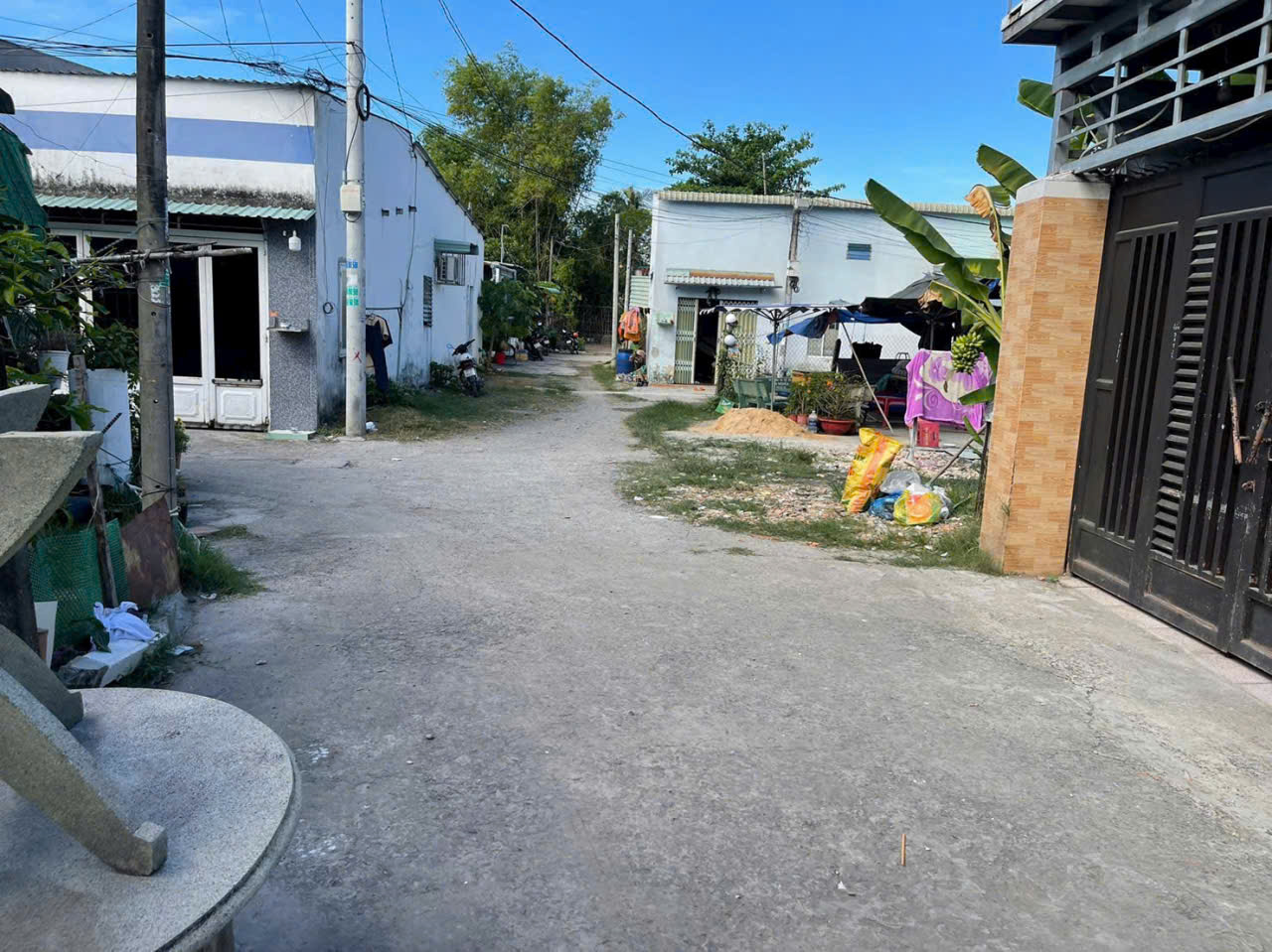 Bán nhà hẻm ấp 2 xã Tân Thạnh Đông dt 202m2 ( 78m2 thổ ) 2pn , 2wc giá 2,5 tỷ 6