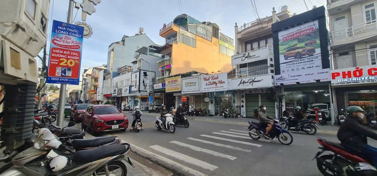 Bán lô đất 119m2 sổ riêng xây dựng mặt tiền hẻm Phan Đình Phùng phường 2 Đà Lạt giá 9.9 tỷ 5