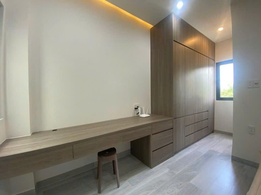 CHỦ NGỘP BÁN GẤP - NHA 2 LẦU KHA VÃN CÂN - LINH ĐÔNGHẺM ÔTO ĐẬU CỬA 4