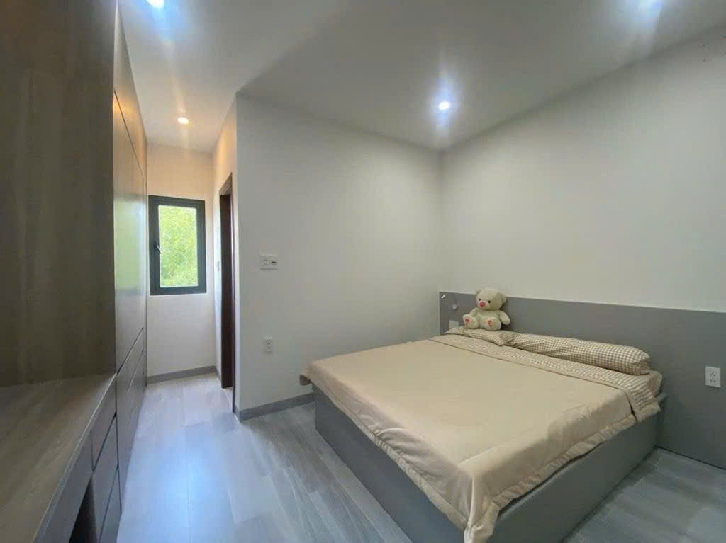 CHỦ NGỘP BÁN GẤP - NHA 2 LẦU KHA VÃN CÂN - LINH ĐÔNGHẺM ÔTO ĐẬU CỬA 3