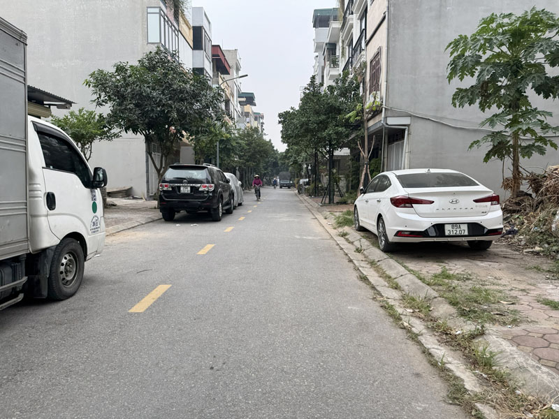 Đất TĐC Thạch Bàn 90m2 - Đón Sóng 2 Dự Án Chung Cư, Khổ Vuông Đẹp, Đầu Tư Sinh Lời Cao 2