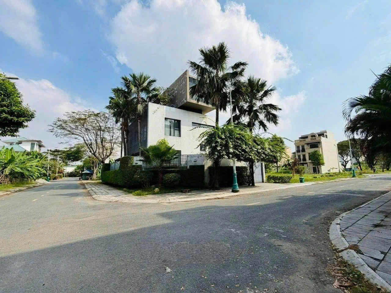 Cần bán Đất Phường Thạnh Mỹ Lợi, Quận 2, Diện tích 305m², Giá 54.9 Tỷ