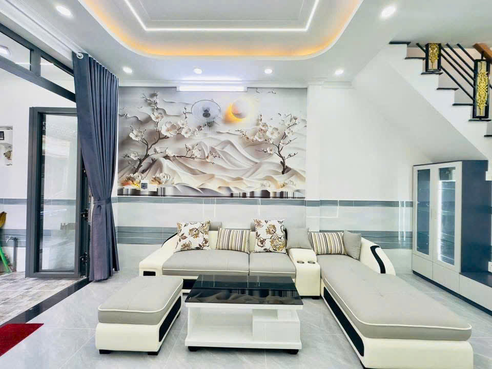 NHÀ ĐẸP NHƯ NGỌC TRINH – HẺM 158 LÂM THỊ HỐ - VỊ TRÍ VIP TCH05 – XE HƠI NÉ – KD TỐT 4