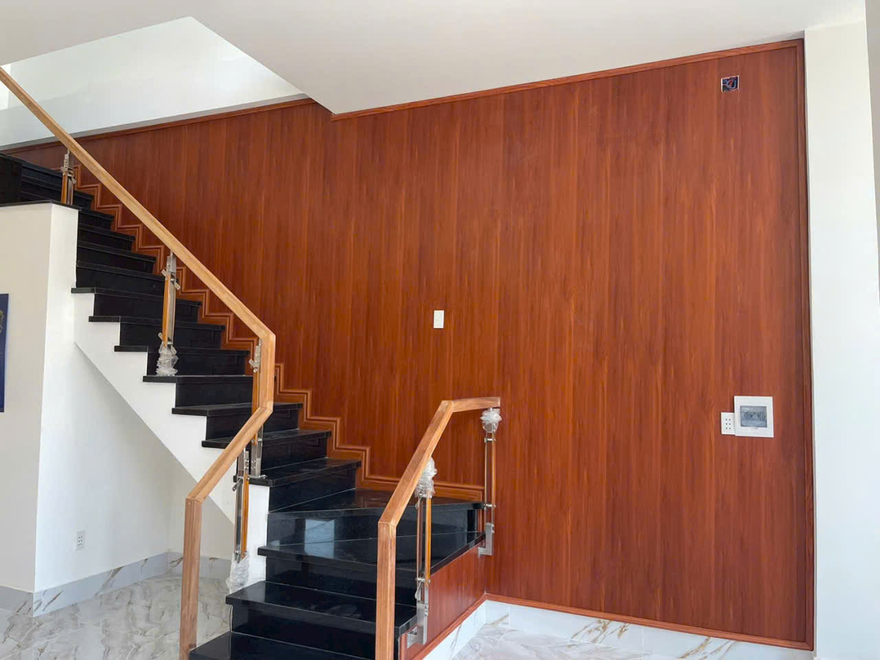 Bán nhà mt đường 29 , xã Phước Vĩnh An dt 90m2, 1 lầu, 3pn, 3wc giá 3,45 tỷ 3