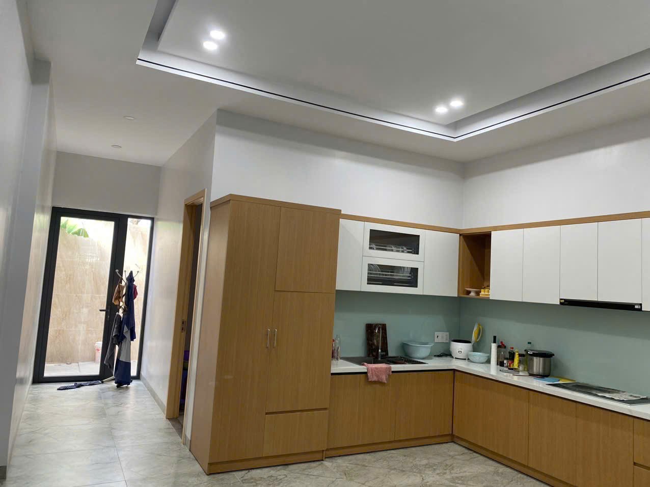 Cho thuê Nhà mặt tiền Phường Phước Long B, Quận 9, Diện tích 328m², Giá 40 Triệu/tháng 2