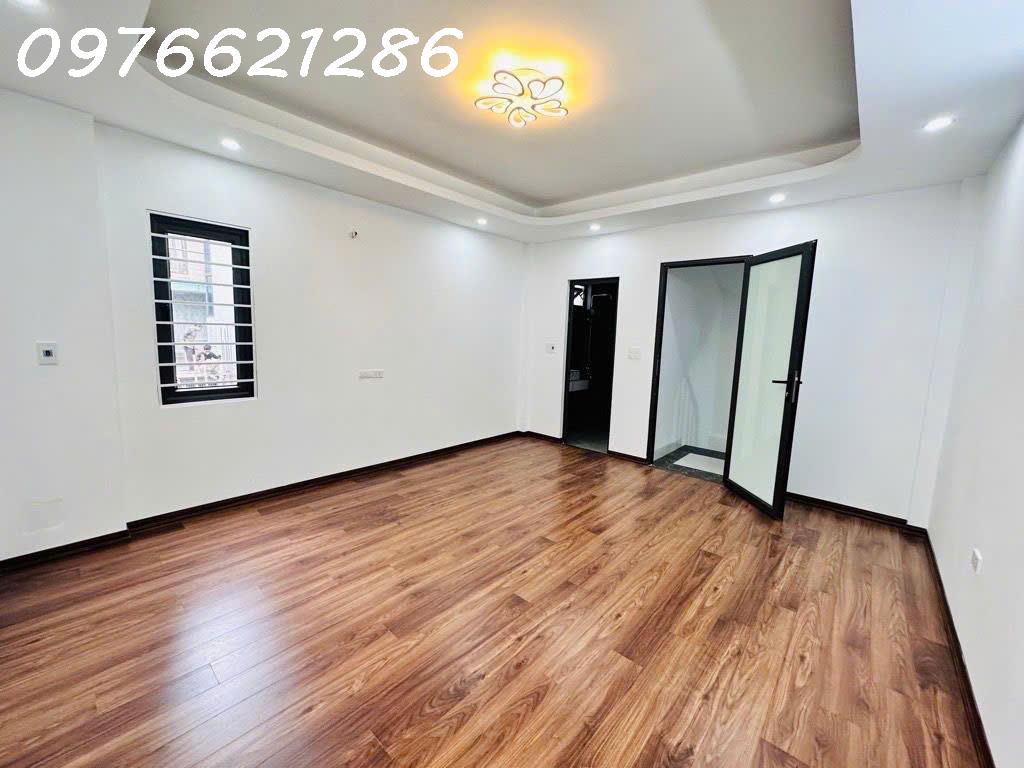 BÁN NHÀ MỚI TINH THANH AM – 30m² – GIÁ 6,7 TỶ3 THOÁNG – CĂN GÓC ĐẦU TIÊN – THIẾT KẾ 5 TẦNG HIỆN 2