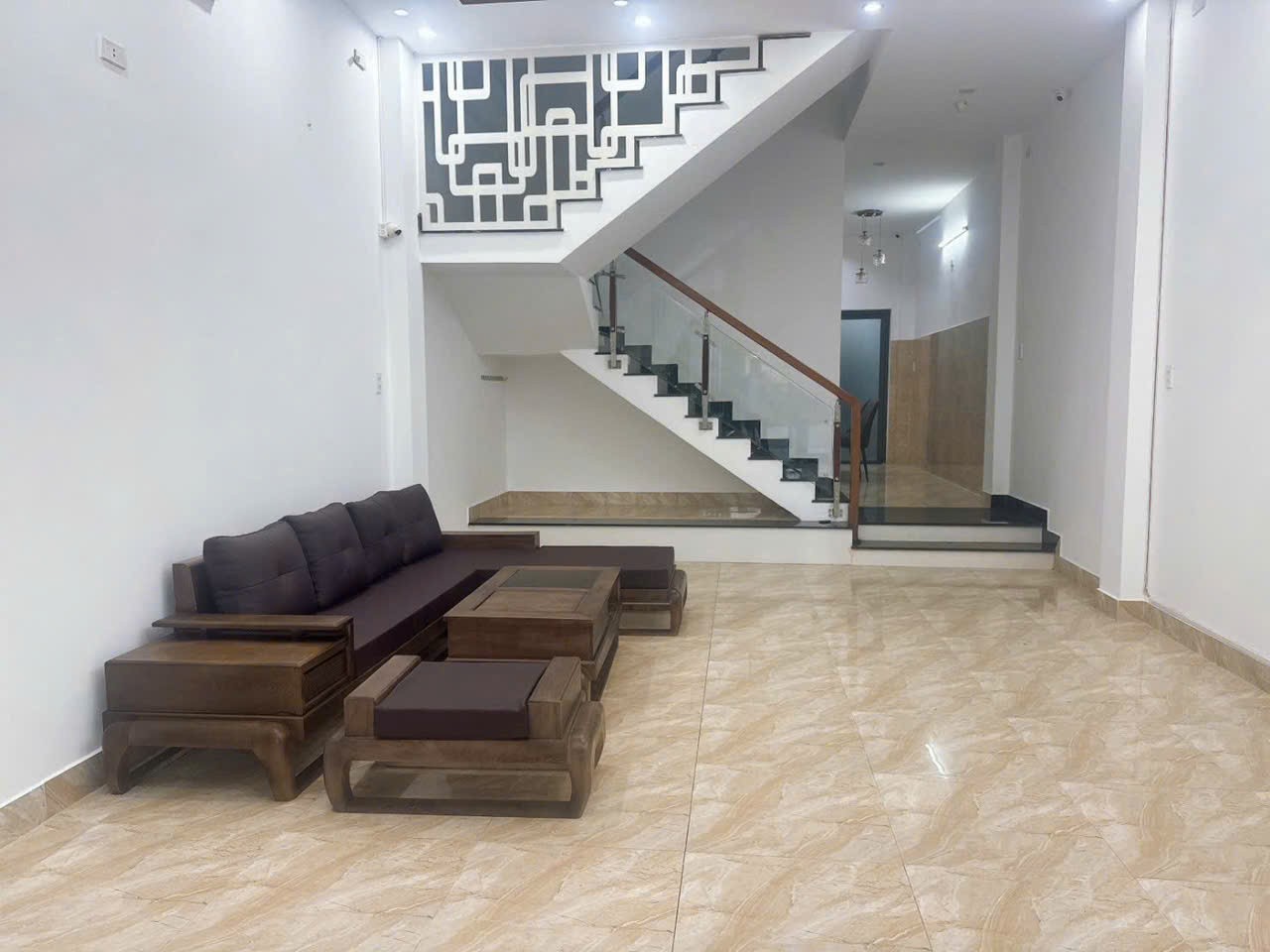 GẤP... BÁN TÒA NHÀ 3 TẦNG ĐẸP – GIÁ TRỊ Ở & KINH DOANH - ĐƯỜNG YÊN KHÊ - ĐÀ NẴNG 5