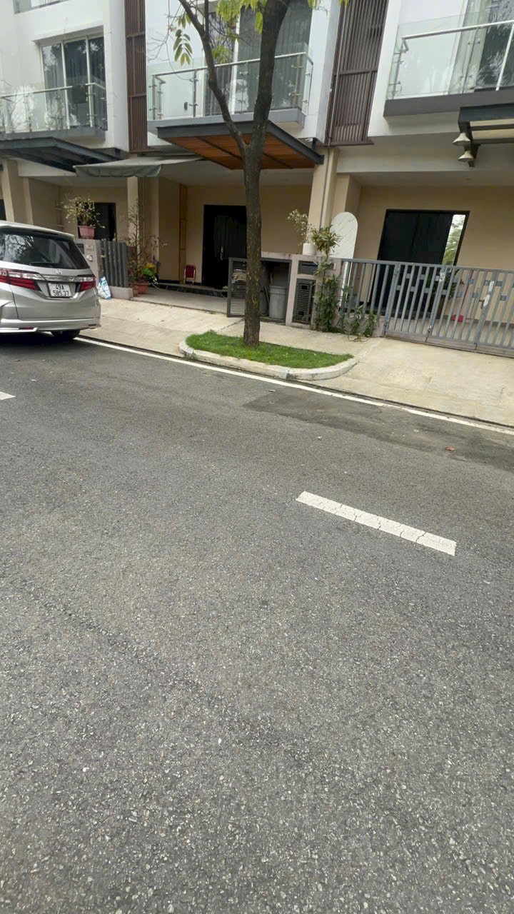 Cho thuê Nhà mặt tiền Phường An Phú, Quận 2, Diện tích 127m², Giá 050 Triệu/tháng