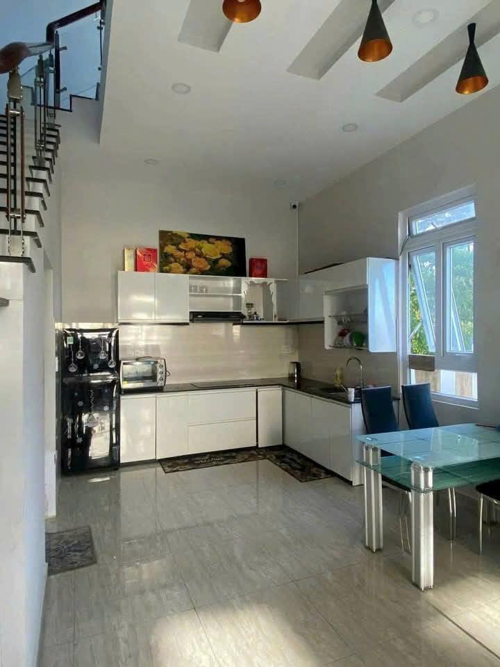 Cho thuê Villa mini 3 phòng ngủ Nguyễn Hữu Cảnh phường 8 đà lạt 12 triệu 2