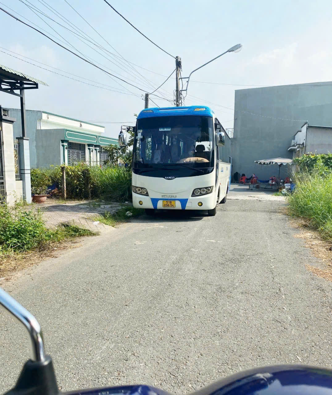 Bán 2 lô thổ cư liền kề sau chợ Nhựt Chánh , Bến Lức , Long An dt 100m2 giá 1,35 / 1 lô 3