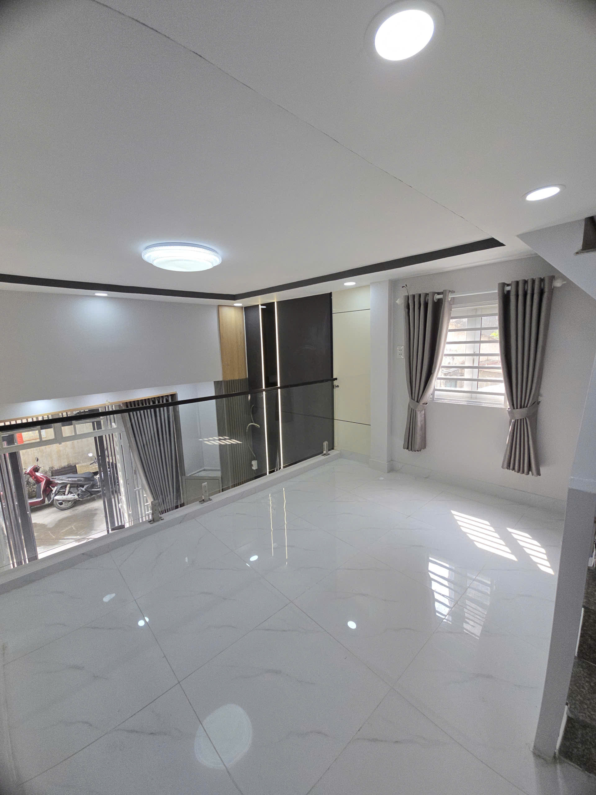 HẺM XE HƠI LŨY BÁN BÍCH GIÁP Q11-Q6 28M2 3 TẦNG SHR CHỈ 3.5 TỶ 4