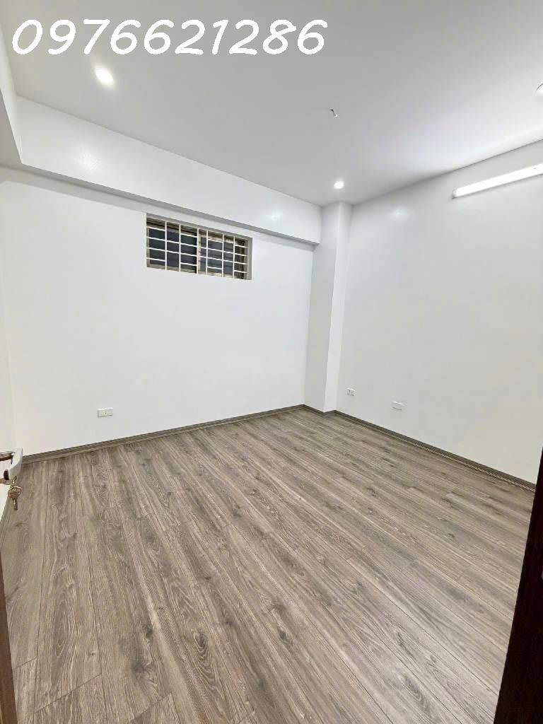 Bán CHUNG CƯ 3 NGỦ – LÔ GÓC – FULL NỘI THẤT – Ở NGAY – K2-VIỆT HƯNG – 6,x TỶ 3