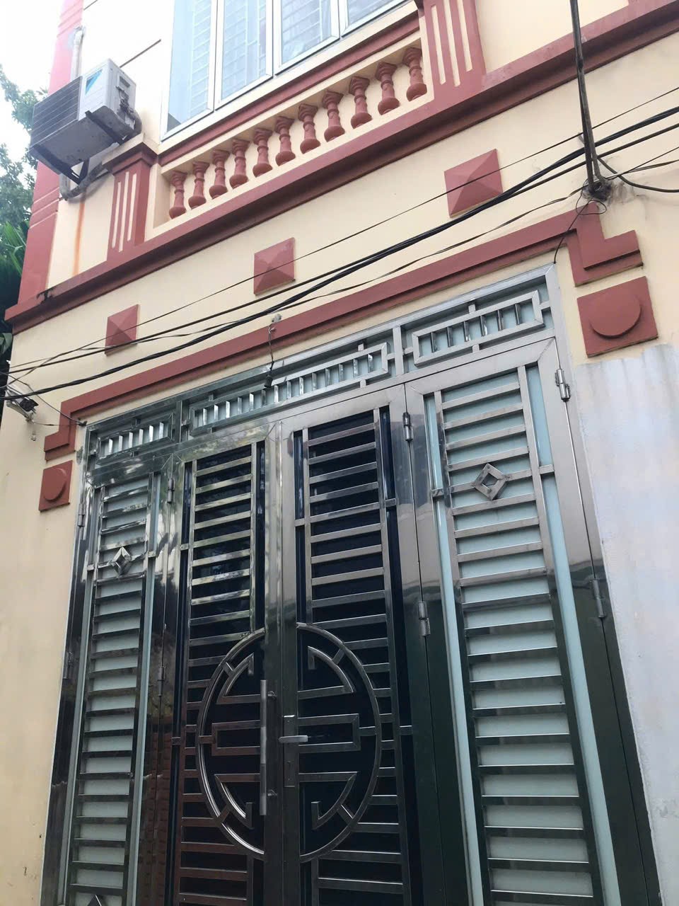 Nhà 3 tầng DT 44m cực đẹp, thôn Thường Lệ, Đại Thịnh, Mê Linh. Xe oto 7 chỗ đỗ cửa 3