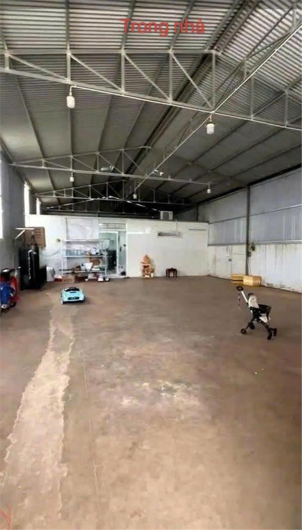 Bán nhà SRXD đường tăng bạt hổ - Liên nghĩa đức trọng - lâm đồng giá 6.8 tỷ 2