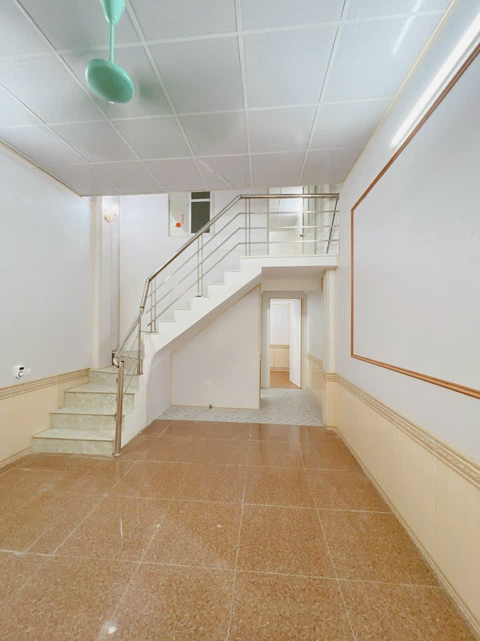 Nhà C4 đẹp tổ 5, Quang Minh. Chủ mới chỉ việc xách đồ về ở. Gần khu công nghiệp 2