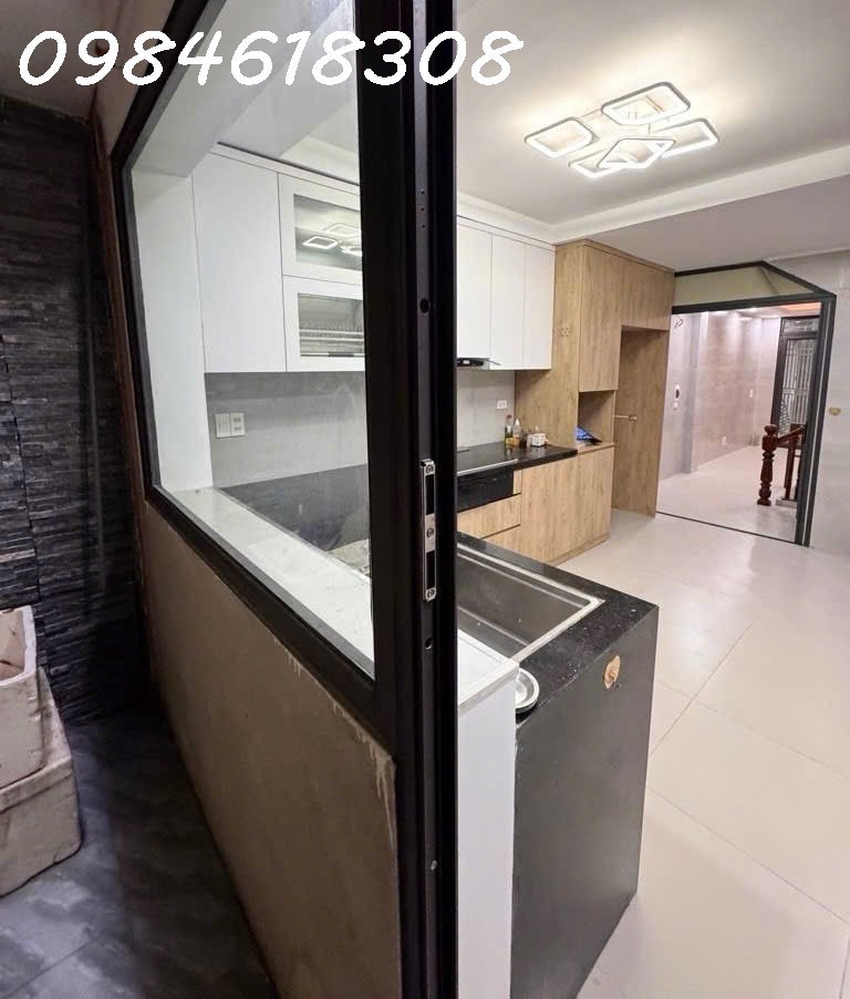 Bán nhà Cầu Giấy 45m² x 5 tầng – Ngách thông – Gần ô tô – 6 phòng ngủ 2