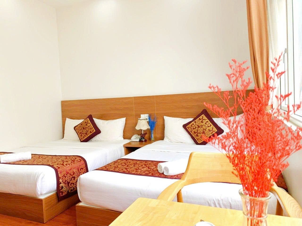 Cho thuê khách sạn 21 phòng Nguyễn Thị Nghĩa - trung tâm Đà Lạt.giá 50 triệu 4