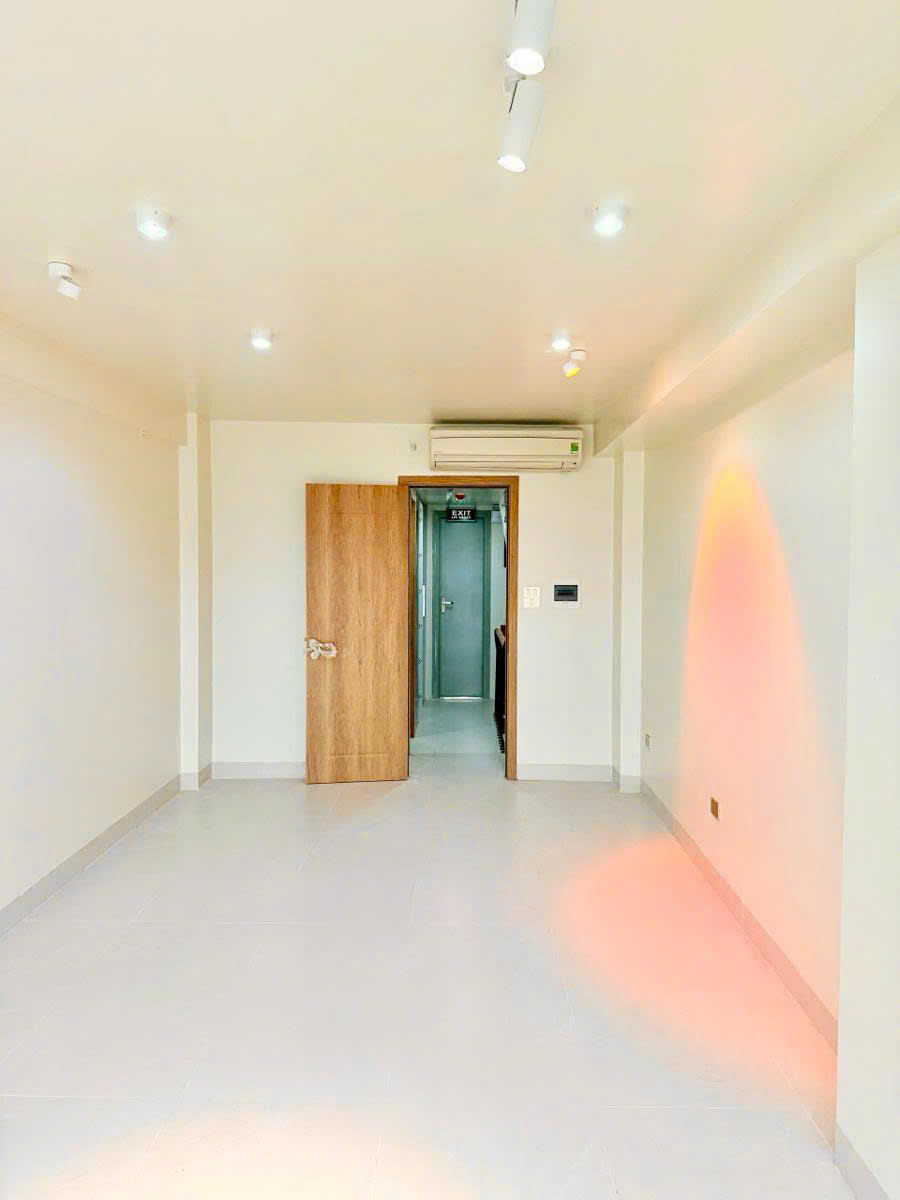 Mặt Phố Đường Bưởi 50M2 9 Tầng 1 Hầm 31.9 Tỷ 2 mặt thoáng trước sau 5