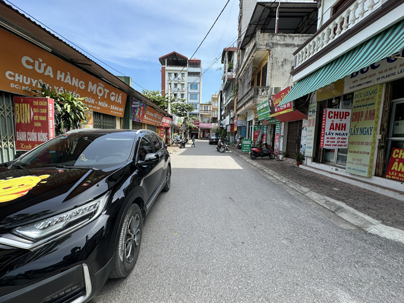 Cần bán 124,8m2 nhà 3 tầng mặt ngõ 86 ( Đường Y ), Gia Lâm. Đường nối thẳng vào trường ĐHNN siêu đô 3