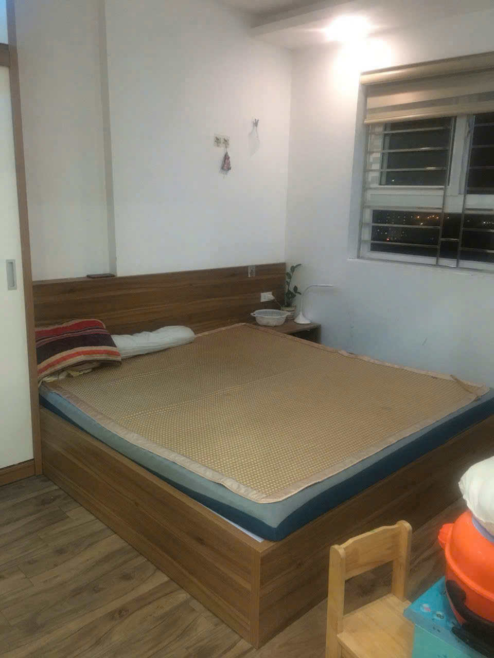 Bán căn hộ duy nhất giá chỉ 3,2 tỷ full nội thất View Hồ tại Kđt Thanh Hà-Hà Đông 3