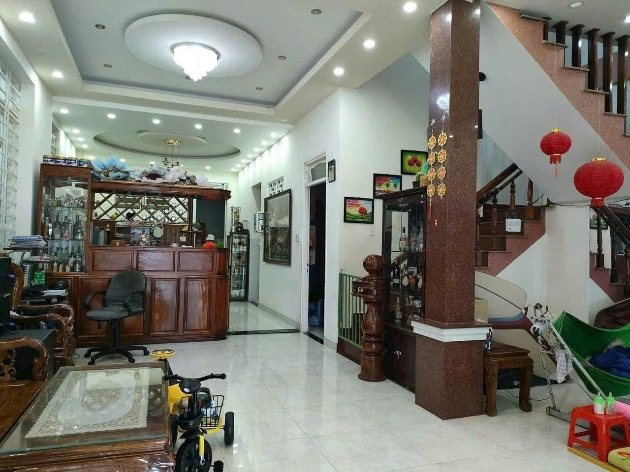 Bán villa sân vườn 1038 m2 - thị trấn liên nghĩa đức trọng lâm đồng  giá 11 Tỷ 4