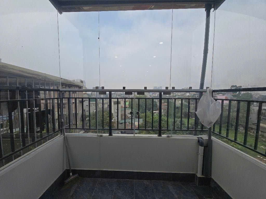 Nhà căn góc mặt ngõ ôto đỗ cửa, thang máy, tặng full đồ