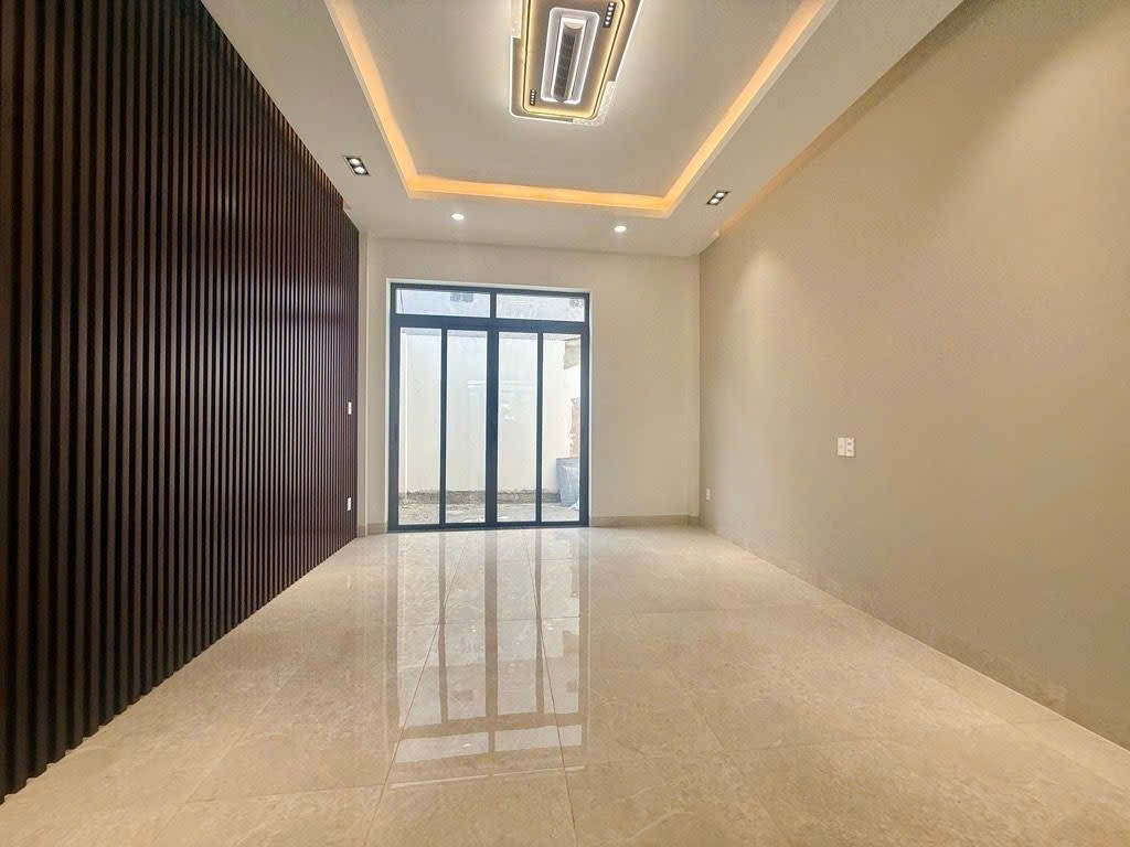 CHỦ CẦN BÁN GẤP , TL GIẢM SÂU CHO KHÁCH THIỆN CHÍ 5